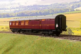 Darstaed D24-3-02RU Finescale O Gauge LNER Thompson Mainline BTK (Brake Third Corridor) Coach, Lined Maroon Unnumbered