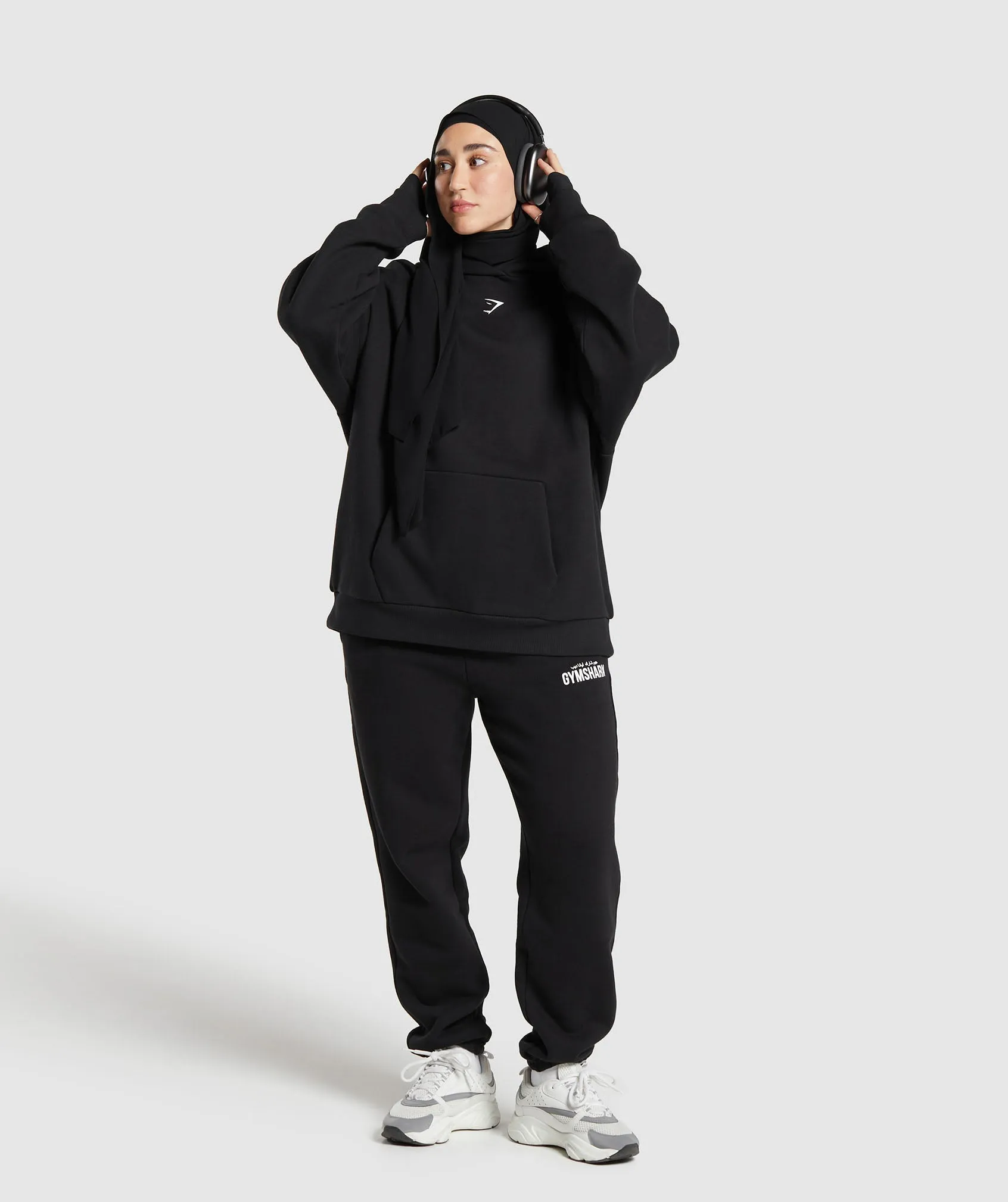 GS x Leana Deeb Oversized Joggers - Black