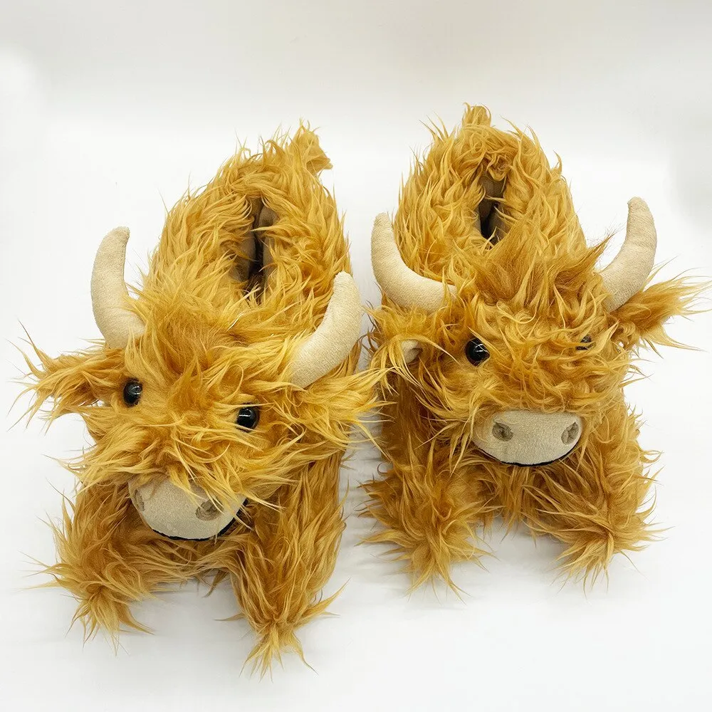 Highland Cow Winter Fluffy Slippers