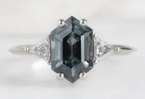 The Jade Ring with a 1.57ct Spinel Hexagon